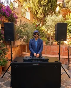 djing at remei y carles wedding